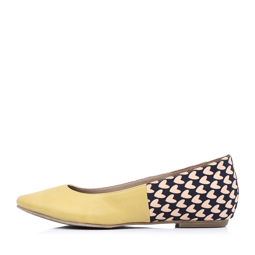 梦境解析，粉色与黄色的鞋——爱与自由的双重寓意