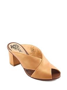 银泰武林店VME女单鞋VS4B6284[沙色 38]