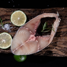 九鱼鲜踪 马鲛鱼1斤装 南海生鲜海鲜 深海野生捕捞 肉质细嫩洁白，糯软鲜爽，营养丰富 [500g]