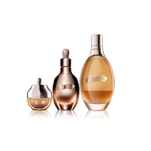 海蓝之谜（Lamer） 鎏金奢宠套装 精华眼霜 面部护理三件套装 逆时修护 深澈滋润 淡纹紧致 奢润保湿 焕然新肌 [精华露30ml+精华眼霜15ml+精华液150ml]